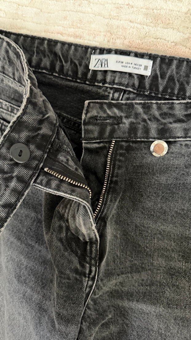 Zara Gri Baskılı Salaş Midi Kot Pantolon - Görsel 3