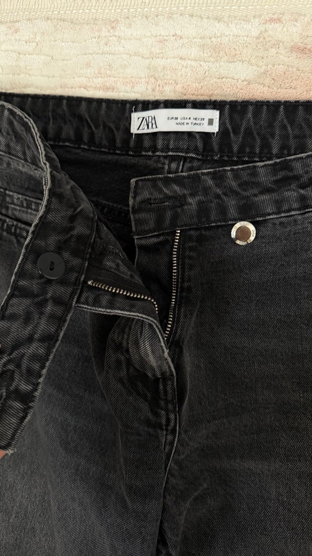 Zara Gri Baskılı Salaş Midi Kot Pantolon - Görsel 4