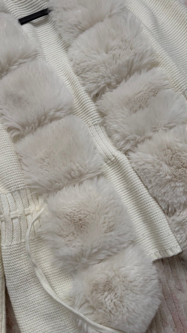 Kadın Beyaz Kürk Detaylı Midi Mont - Görsel 4