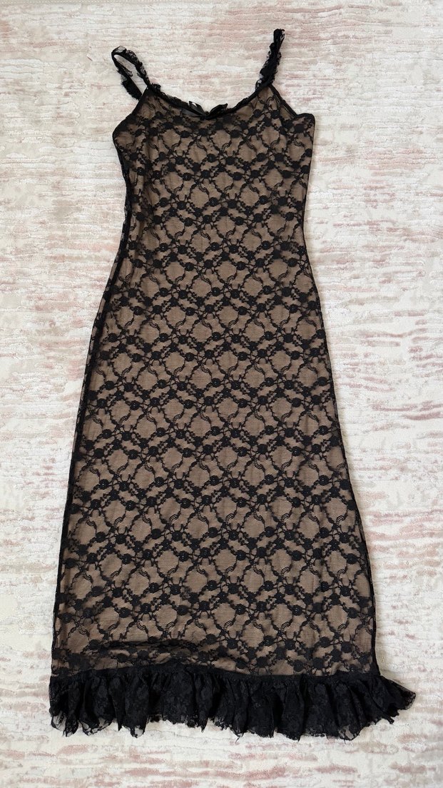 Fırfır Detaylı Dantel Midi Elbise - Görsel 4