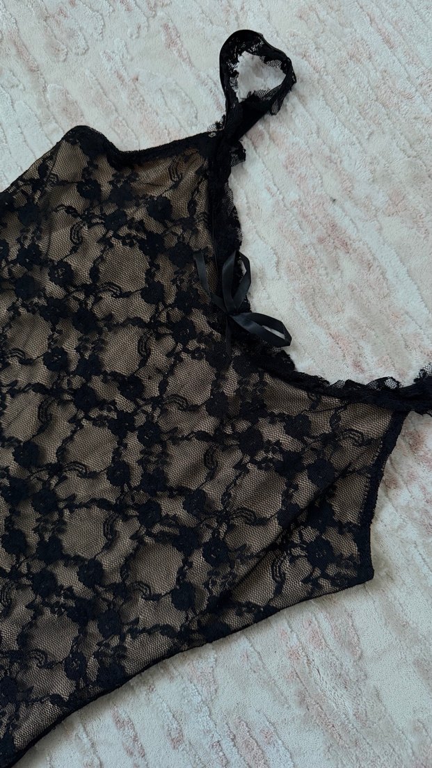 Fırfır Detaylı Dantel Midi Elbise - Görsel 3