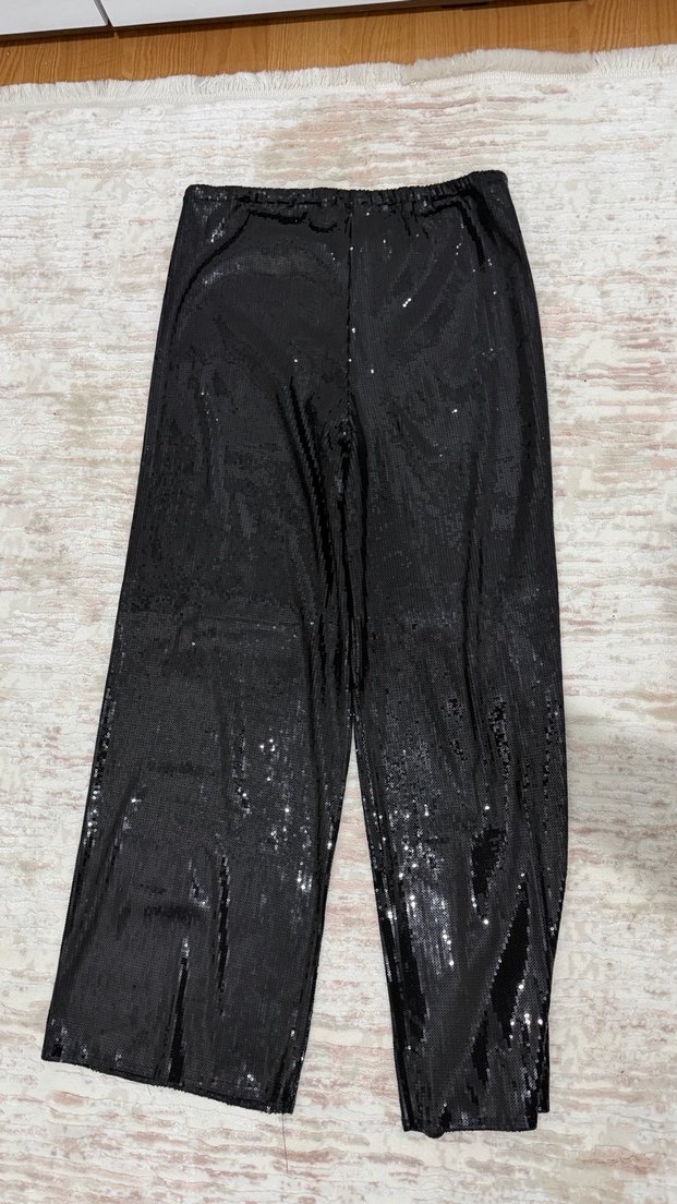 Parlak Siyah  Bol Kesim Midi Kadın Pantolon - Görsel 5