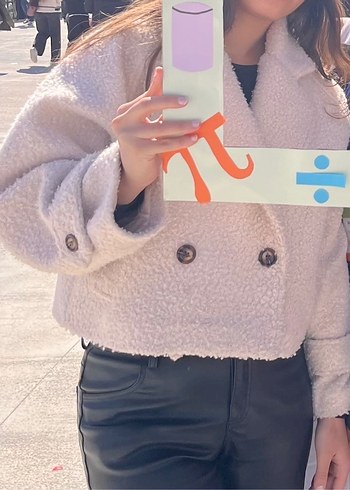 Bej Mini Kısa Kadın Kaban - Görsel 2