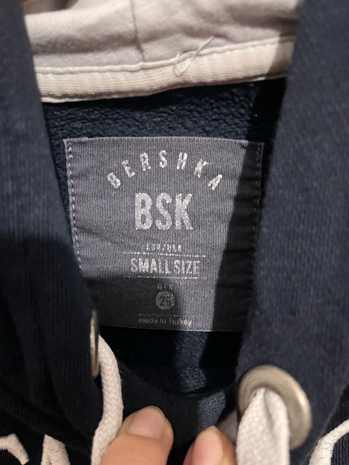 Bershka Sweatshirt - Görsel 2