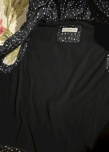 Kız Çocuk Siyah Kapüşonlu Kürklü Yelek - Görsel 2