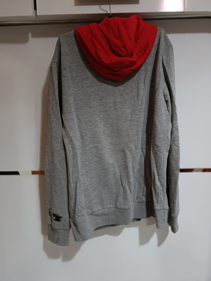 Gri Kapüşonlu Kadın Sweatshirt - Görsel 2