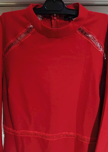 Uzun Kollu Kırmızı İşlemeli Abiye Elbise - Görsel 2