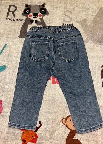 H&M Çiçek Nakışlı Kız Kot Pantolon