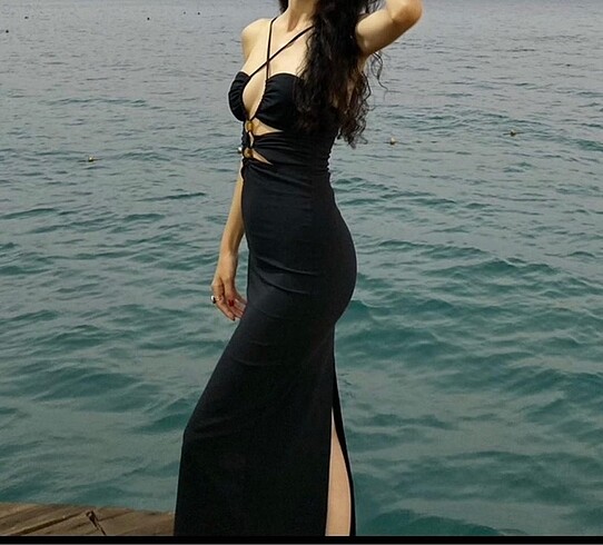 xs Beden Zara Siyah önü dekolteli elbise