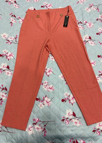 Düğmeli Pembe Kadın Kumaş Pantolon