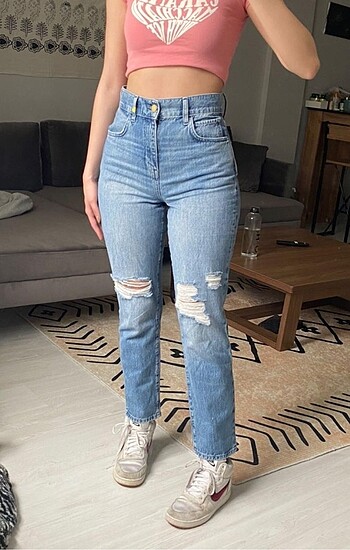 harika mom jean
