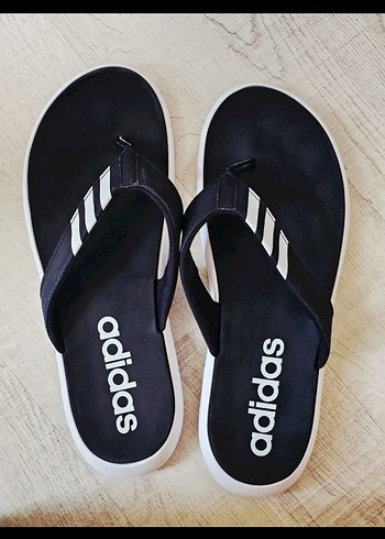 Adidas Erkek Siyah Beyaz Spor Terlik