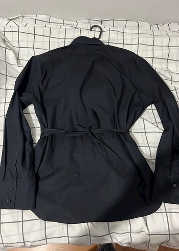 Zara Siyah Kuşaklı Kadın Gömlek