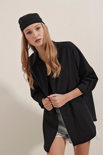 Trendyol & Milla Oversize uzun basic gömlek