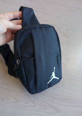 Siyah Erkek Spor Stil Omuz Çantası