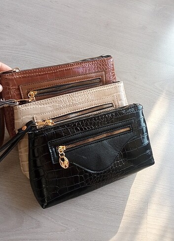 Kadın cüzdani ve el çantası 