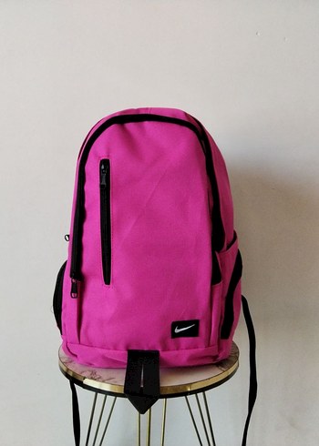 Pembe Fermuarlı Kadın Sırt Çantası