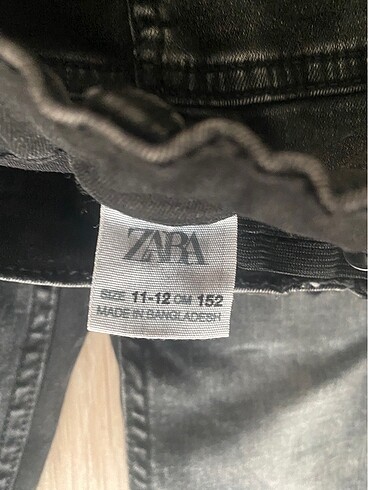 11-12 Yaş Beden Zara orjinal kot 11-12 yaş siyah