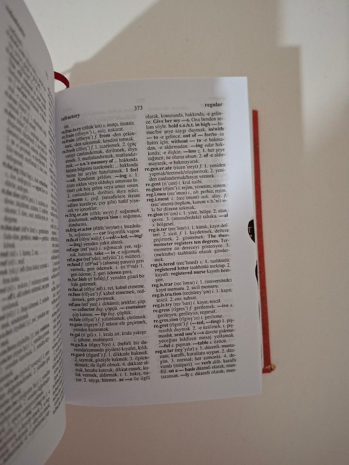 Redhouse Yeni İngilizce-Türkçe Sözlük - Görsel 2