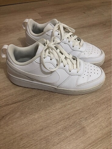 Nike spor ayakkabı