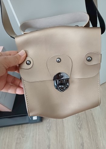 Bej Deri Kadın Çanta Tokalı - Görsel 2