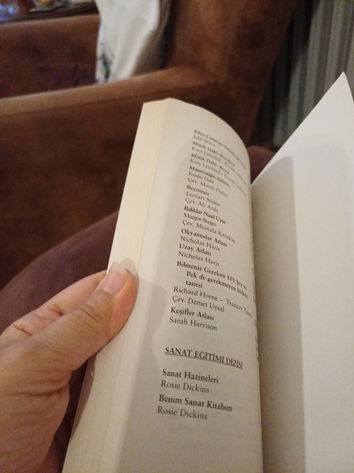 Alice Harikalar Diyarında - 100 Temel Eser - Görsel 3