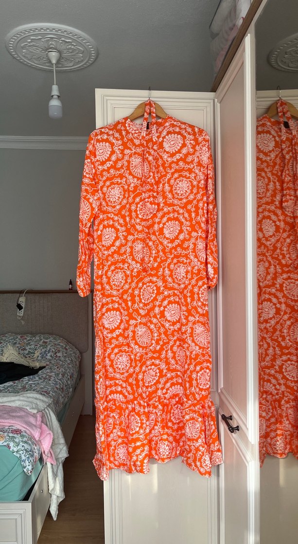 Bohem Renkli Bağlama Desenli Uzun Elbise - Görsel 2