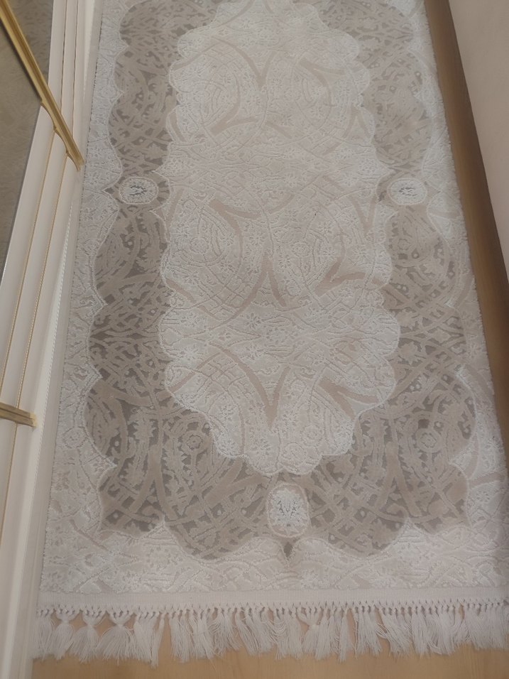 koyunlu yün halı - Görsel 2