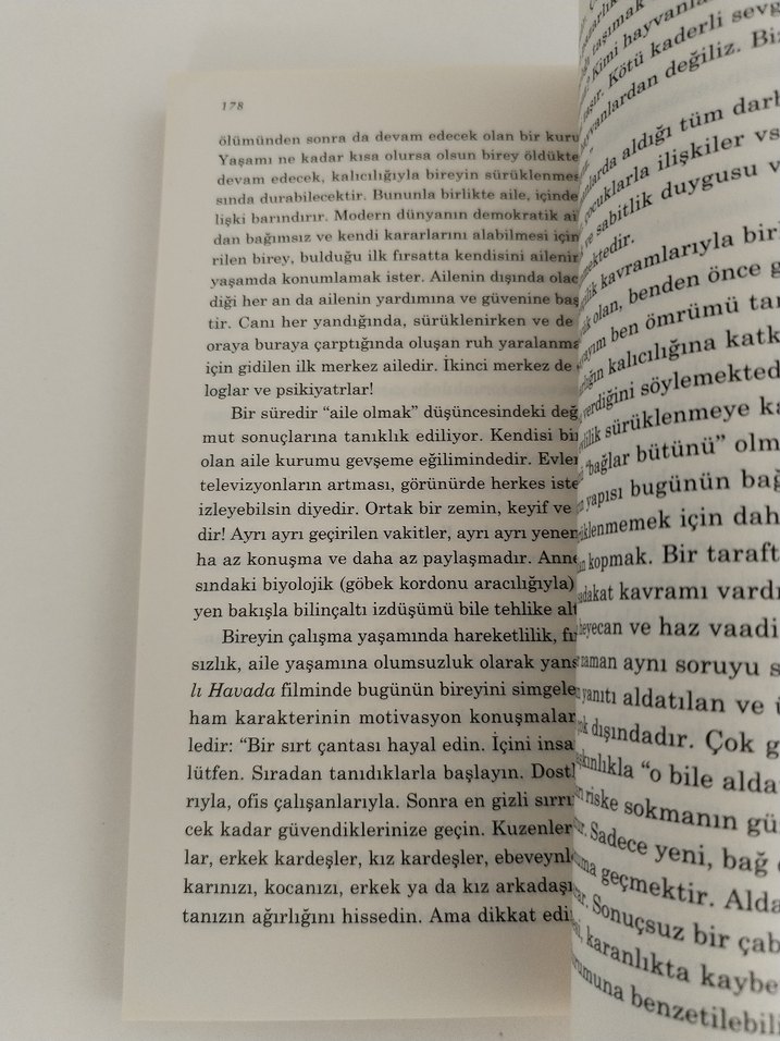 Aşk Yüzyılı Bitti - Nuran Yıldız - Görsel 3