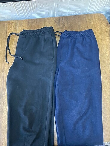 Zara Zara siyah ve lacivert jogger pantolon