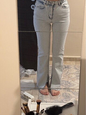 36 Beden mavi Renk Trendyolmilla Açık Mavi Yırtmaçlı Jeans