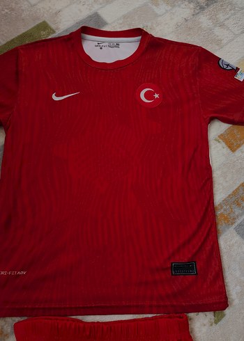 12-13 Yaş Beden Türkiye forması