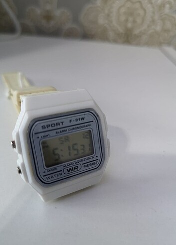 F-91 model saat