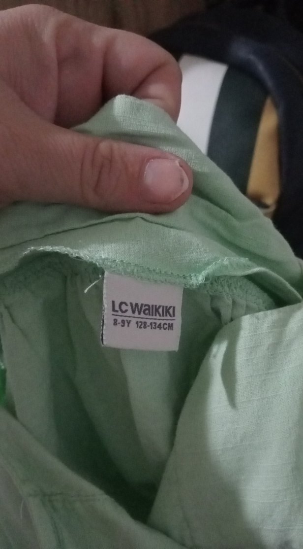 Kız Çocuk Yeşil Keten V Yaka Gömlek - Görsel 2