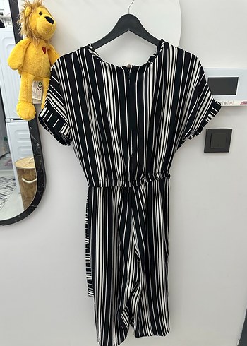 Siyah Beyaz Çizgili Salaş tulum - Görsel 3