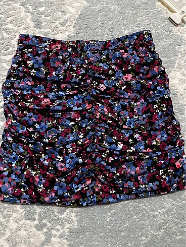 Stradivarius drape detaylı etek