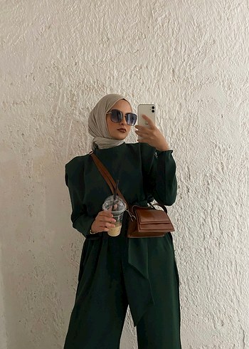 Kuşaklı Uzun Kadın Tulum görünümlü takım