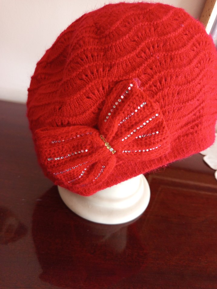 Kırmızı Kadın Örgü Bere - Görsel 2