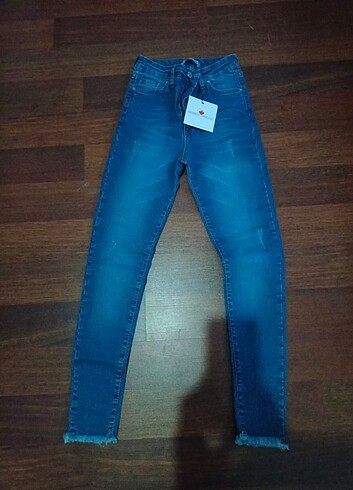 28 Beden Slim fit 