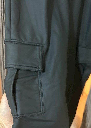 Siyah Rahat Kesim Kadın Pantolon - Görsel 3