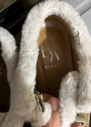 Yeşil Süet Tüylü Dolgu Topuk Kadın Bot - Görsel 4