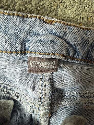 6 Yaş Beden Lcw kot pantolon