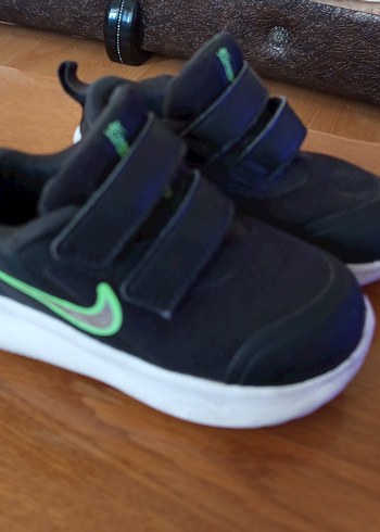 Nike Erkek Çocuk Siyah Spor Ayakkabı