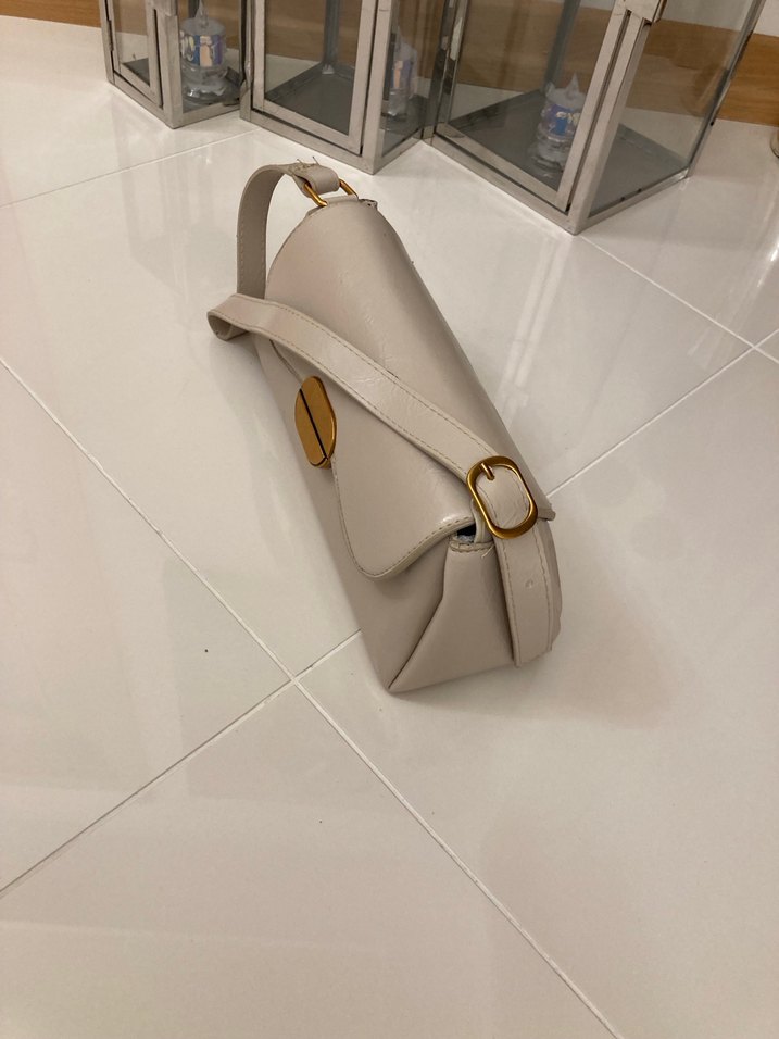 Bej Deri Kadın Omuz Çantası - Görsel 3