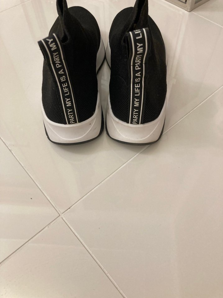 BERSHKA Esnek Kadın Ayakkabı - Görsel 2