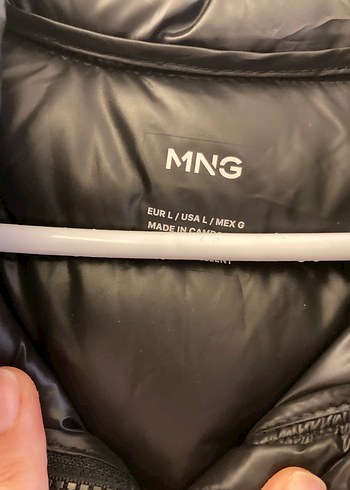 Mango Siyah Fermuarlı Şişme Yelek - Görsel 4