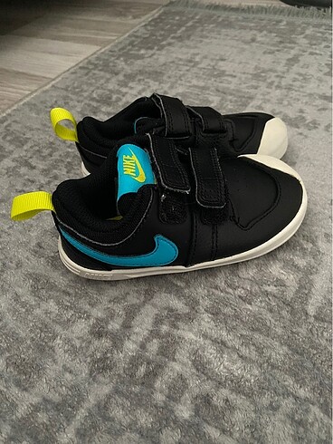 22 Beden Nike ayakkabı