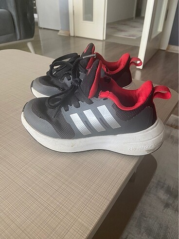 Adidas Adidas çocuk ayakkabı