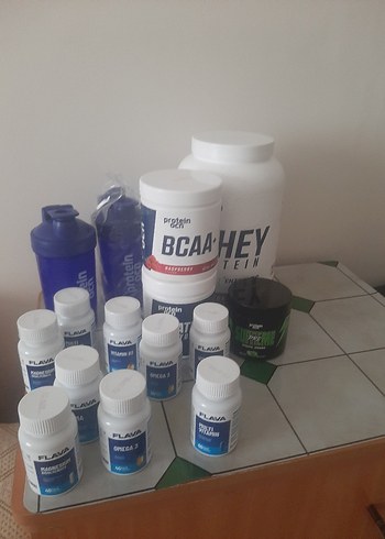  Beden Renk Protein, BCAA ve Vitamin Takviyeleri Seti