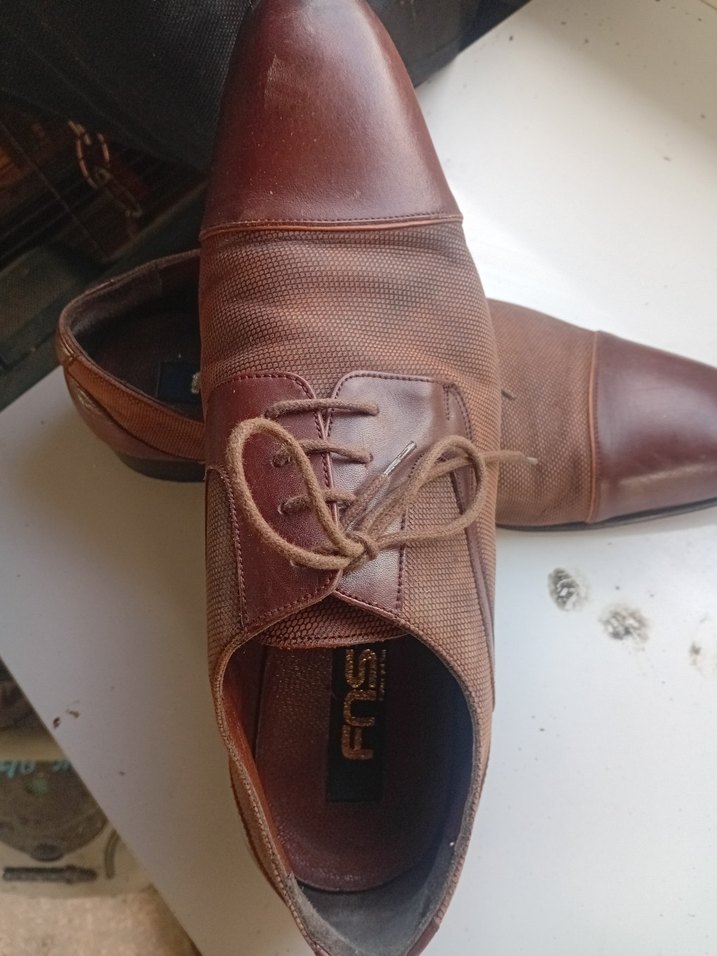 Hakiki kösele ve deri ayakkabı - Görsel 2